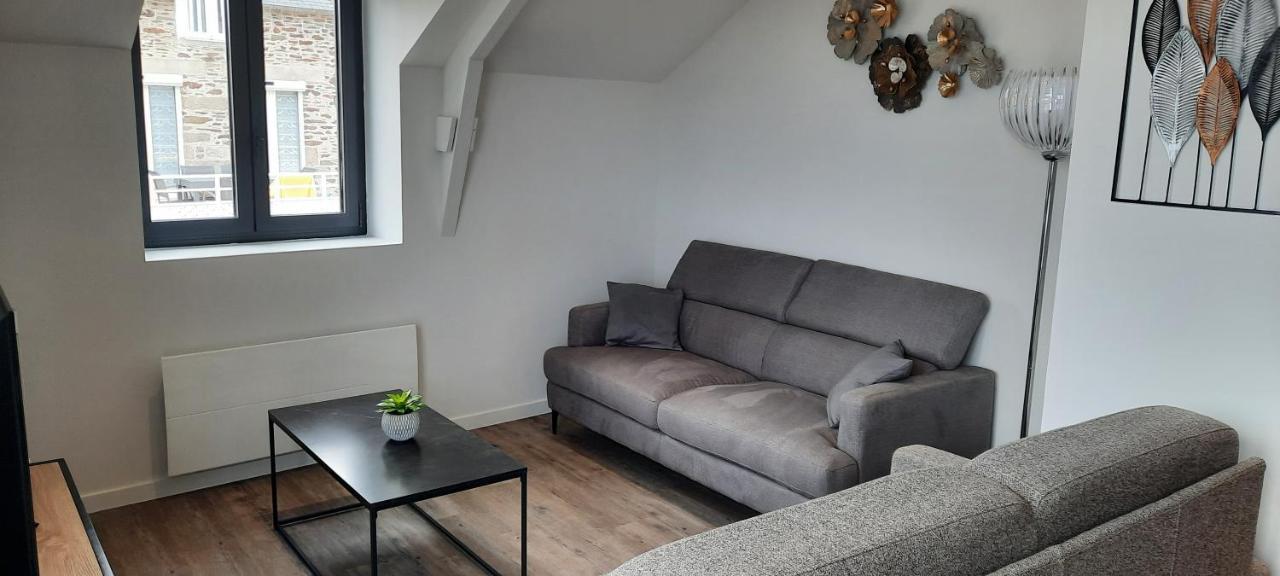 Les Appartements De La B Saint-Benoît-des-Ondes Exterior photo