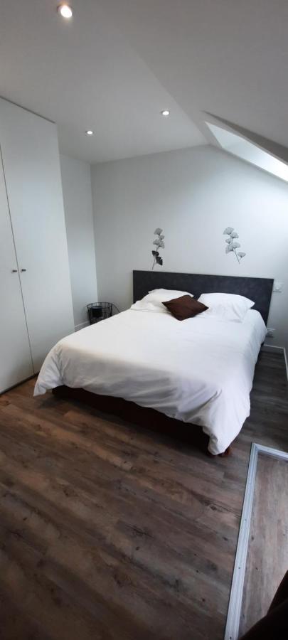 Les Appartements De La B Saint-Benoît-des-Ondes Exterior photo