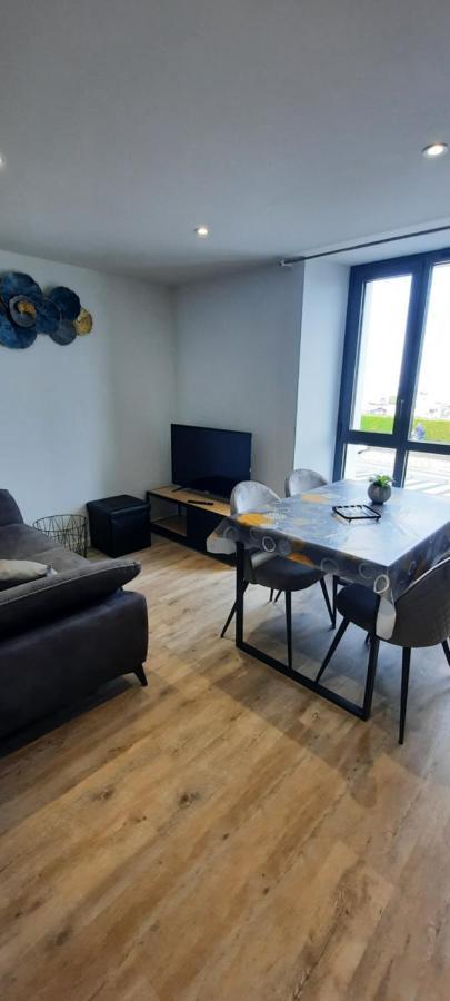 Les Appartements De La B Saint-Benoît-des-Ondes Exterior photo