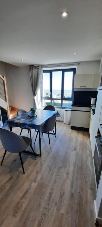 Les Appartements De La B Saint-Benoît-des-Ondes Exterior photo